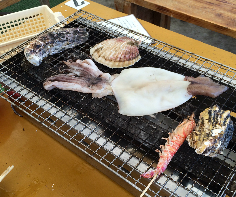 大好きな彼と冬に食べたい！糸島市船越の牡蠣小屋で絶品海の幸